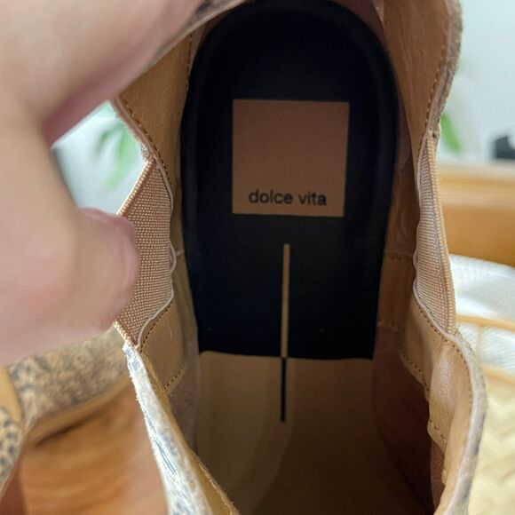 Dolce Vita Samy Leopard Ankle Bootie Size 9 NWOT Animal Print - Picture 3 of 10